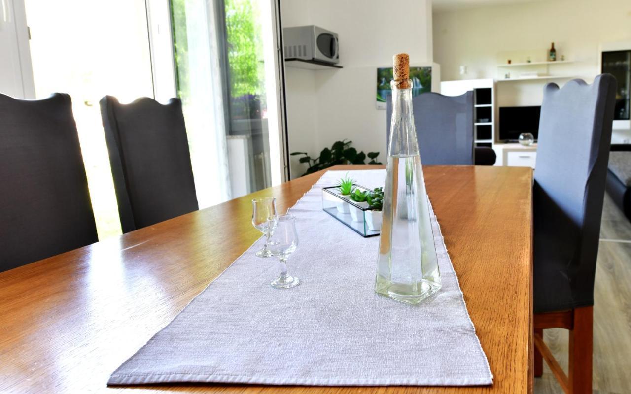Apartman Dorijan Rakovica Kültér fotó
