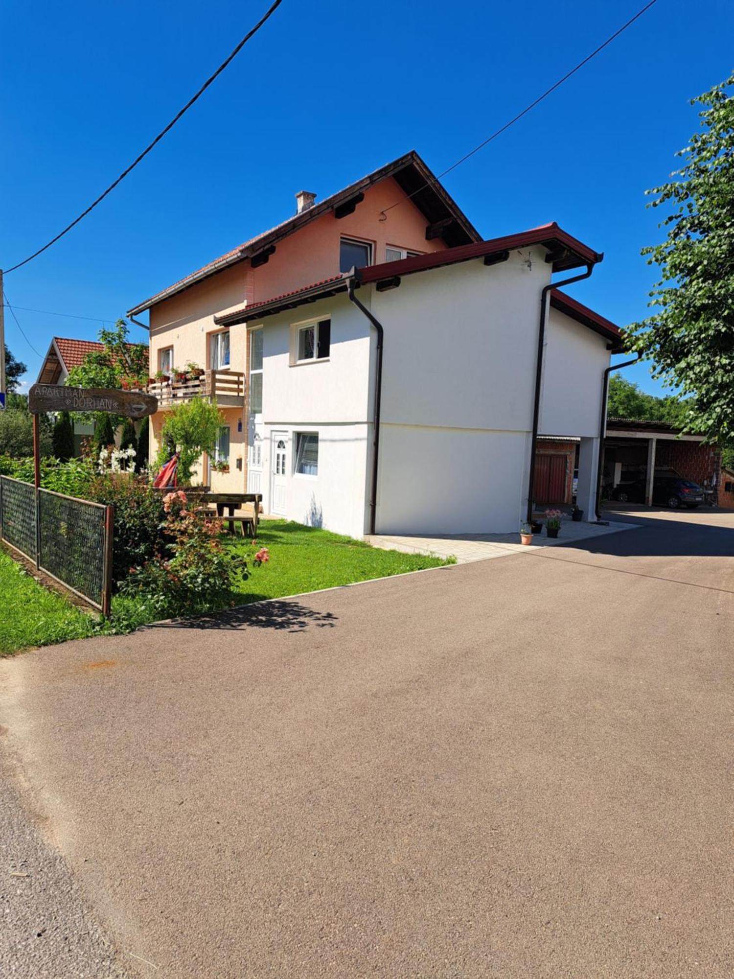 Apartman Dorijan Rakovica Kültér fotó